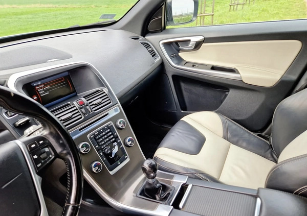 Volvo XC 60 cena 62900 przebieg: 246790, rok produkcji 2013 z Poręba małe 352